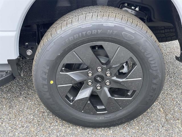 2025 Ford F-150 Lightning Flash™