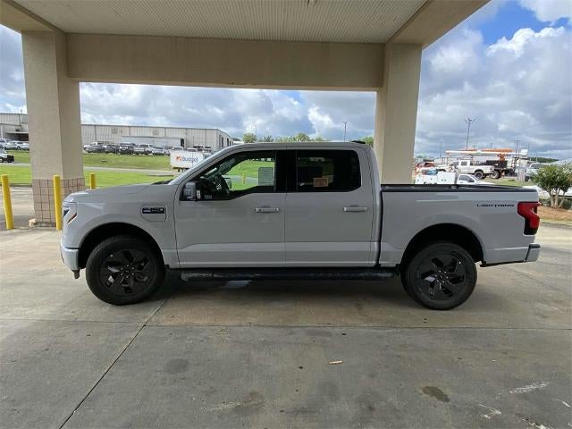2025 Ford F-150 Lightning Flash™