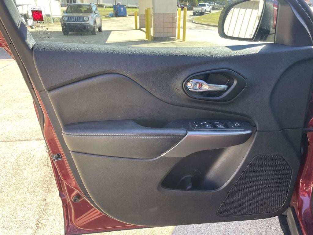 2021 Jeep Cherokee Latitude Plus