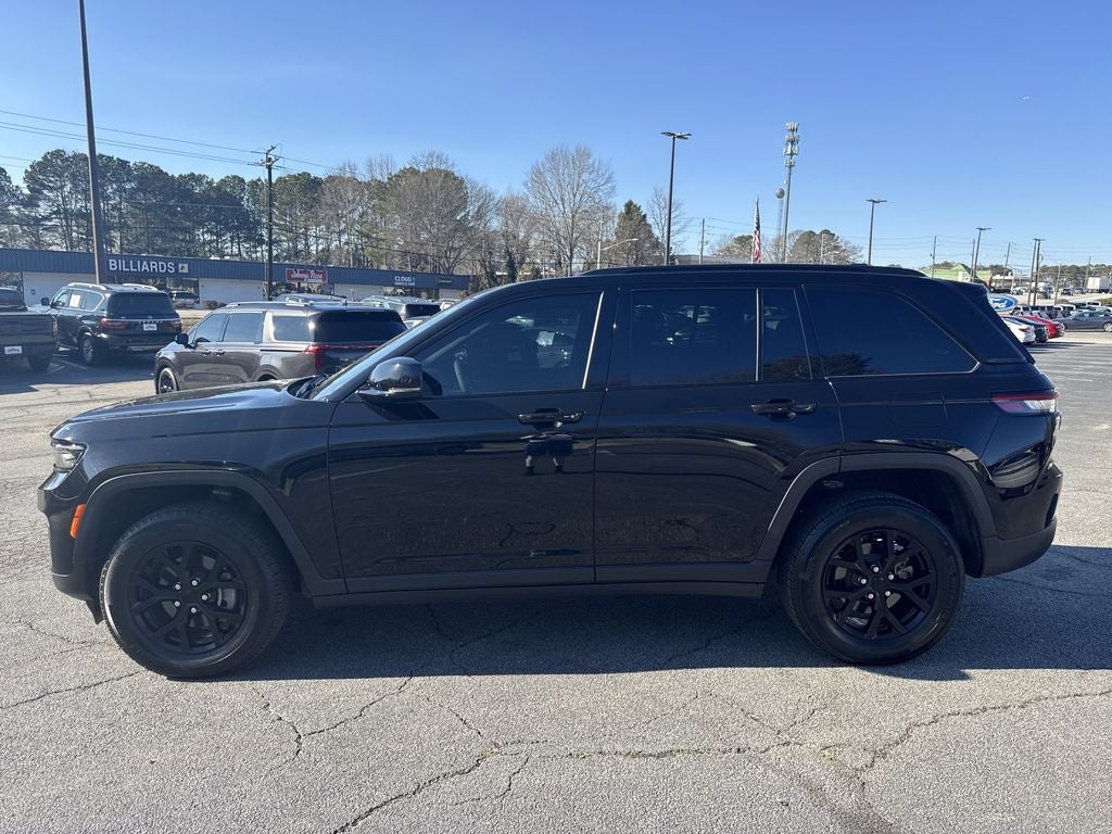 2023 Jeep Grand Cherokee Altitude