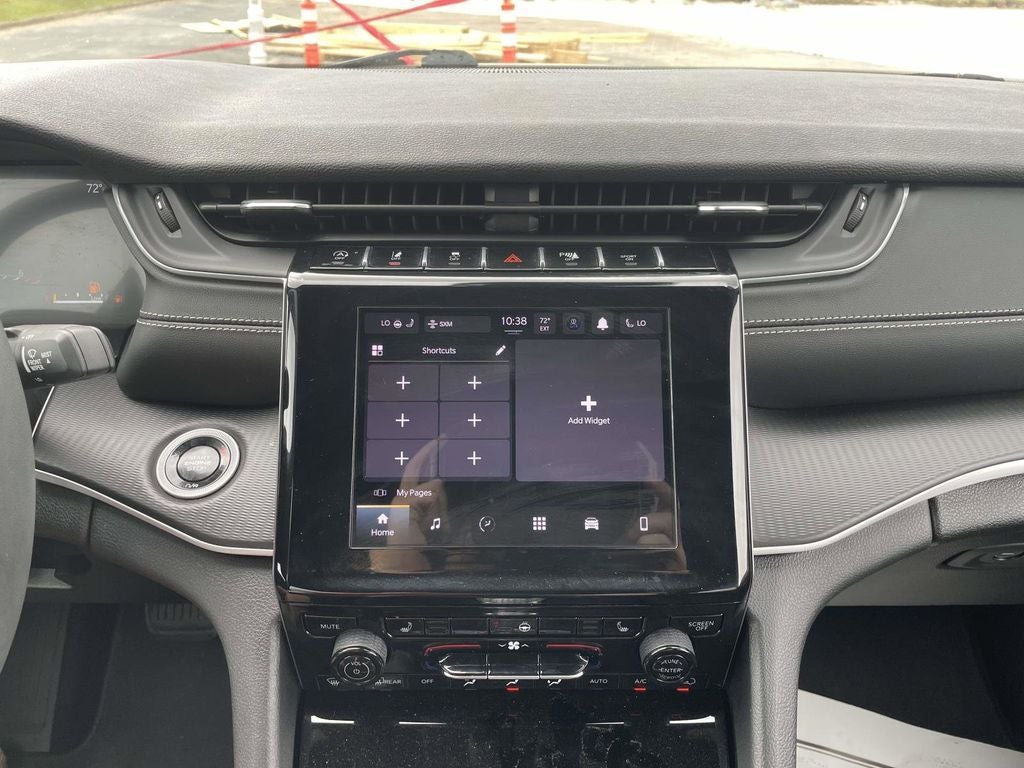 2025 Jeep Grand Cherokee L Altitude X