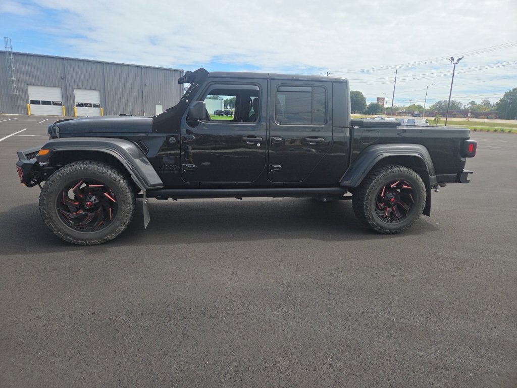 2023 Jeep Gladiator Sport