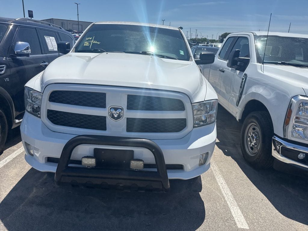 2016 RAM 1500 SLT