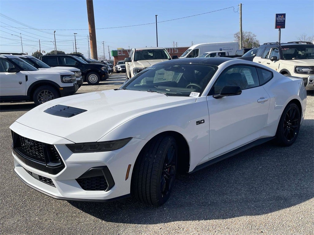 2026 Ford Mustang GT Premium
