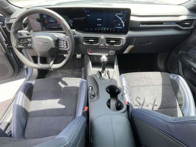 2025 Ford Mustang Dark Horse