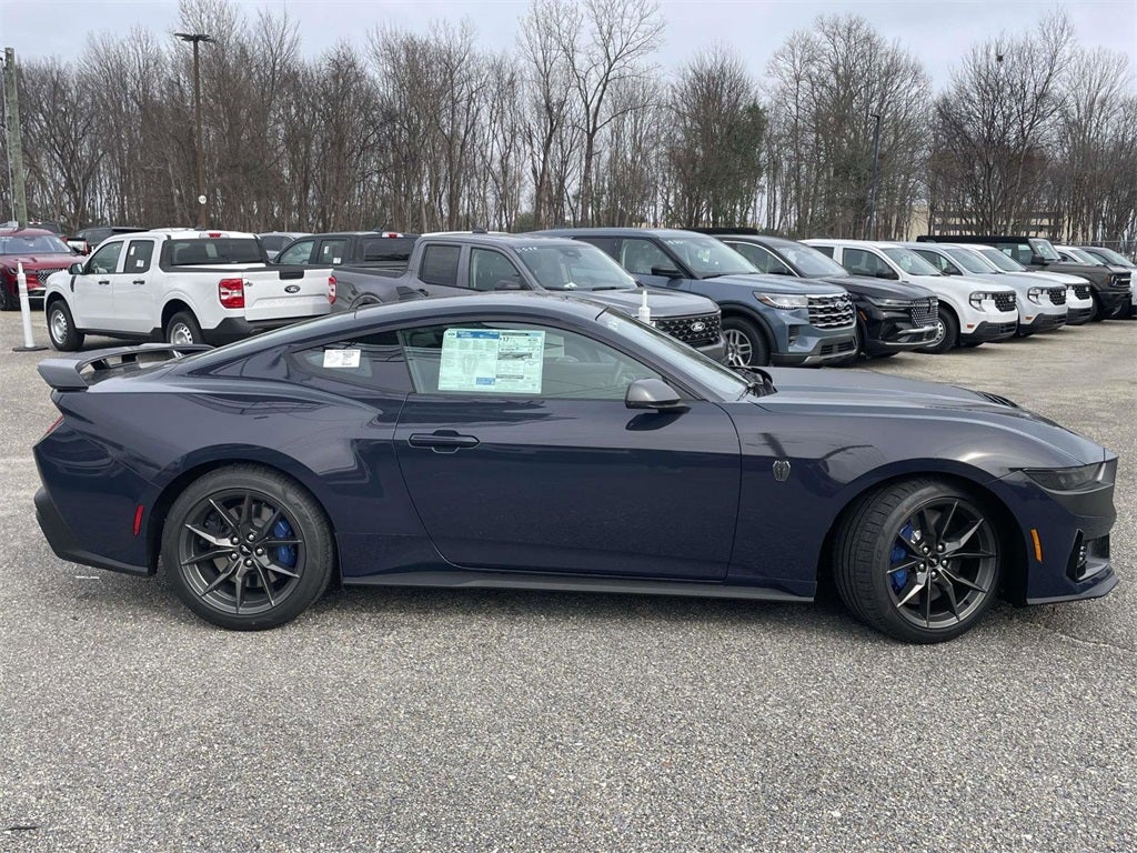 2026 Ford Mustang Dark Horse