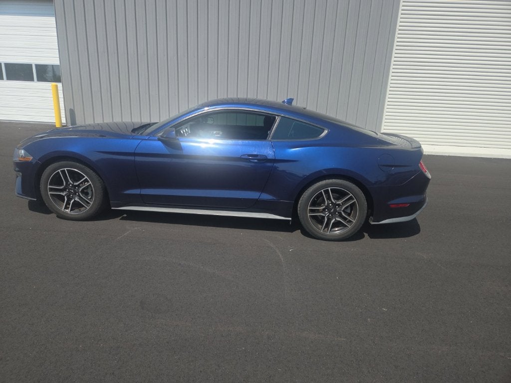 2020 Ford Mustang EcoBoost