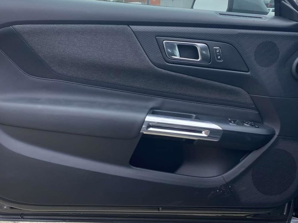 2025 Ford Mustang EcoBoost