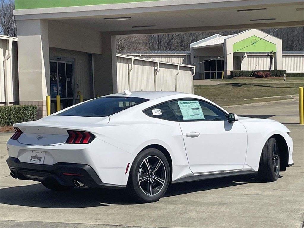 2025 Ford Mustang EcoBoost