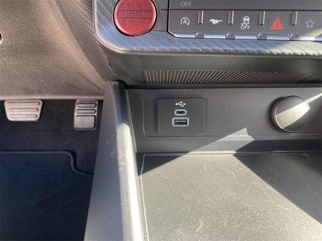 2025 Ford Mustang EcoBoost