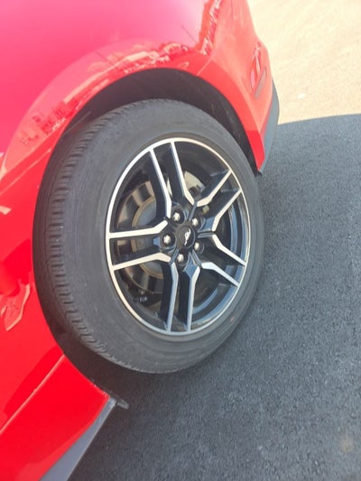 2021 Ford Mustang EcoBoost