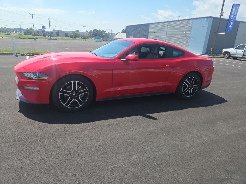 2021 Ford Mustang EcoBoost