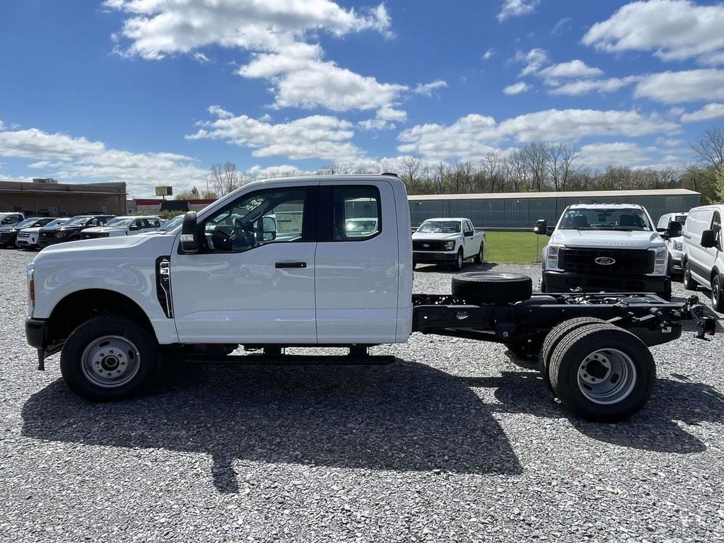 2026 Ford F-350SD XL DRW