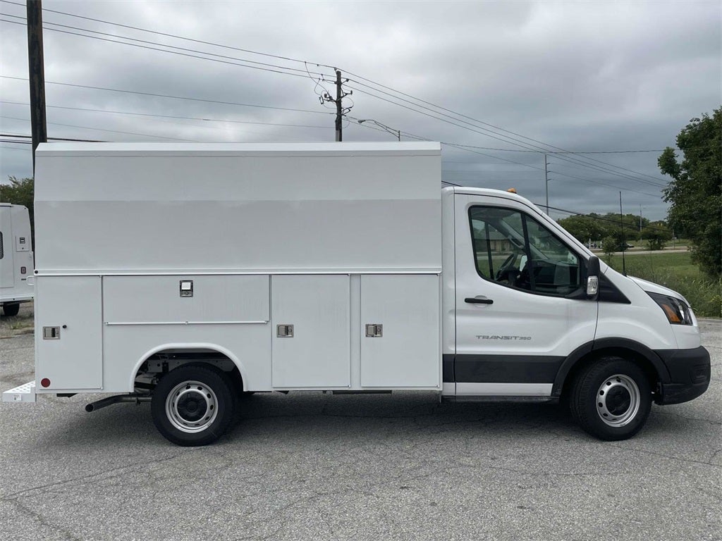 2025 Ford Transit-350 Base