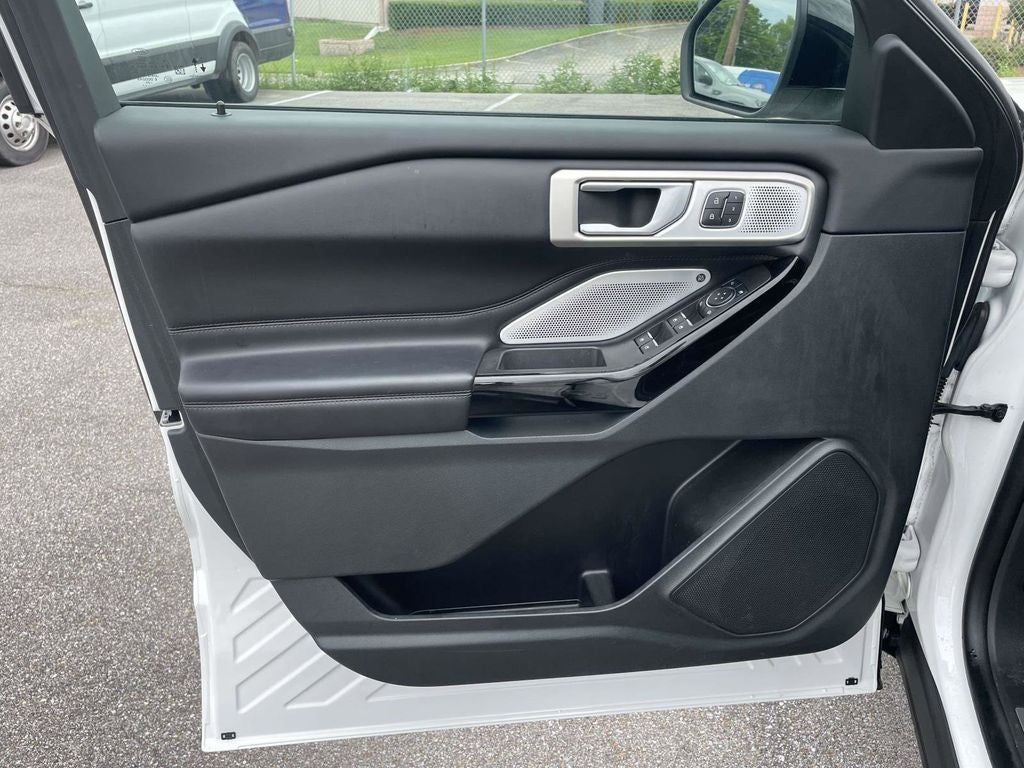 2023 Ford Explorer Platinum
