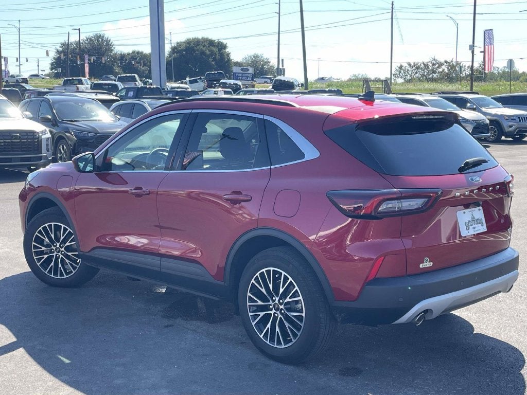2025 Ford Escape Plug-In Hybrid Base