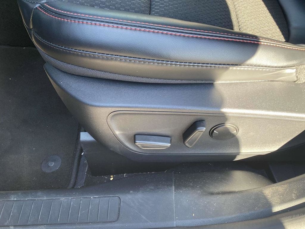 2025 Ford Escape Hybrid ST-Line