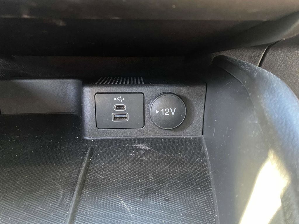 2025 Ford Escape Hybrid ST-Line