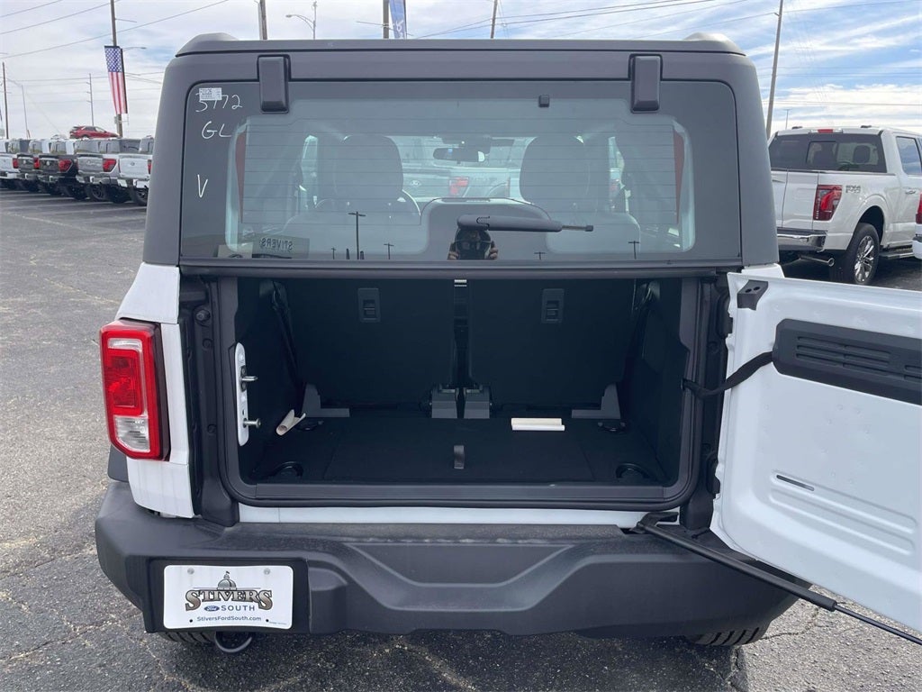 2025 Ford Bronco Base