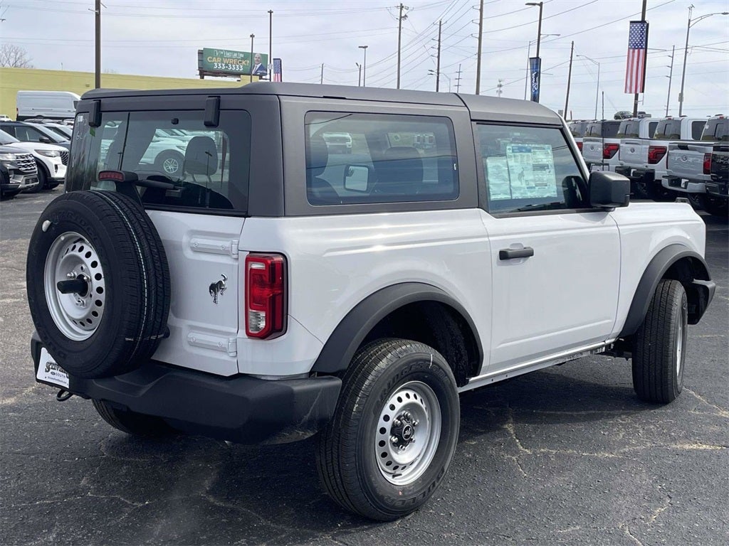 2025 Ford Bronco Base