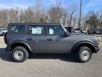 2025 Ford Bronco Base