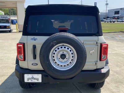 2025 Ford Bronco Base