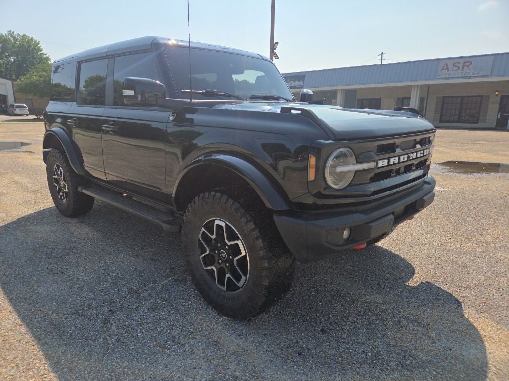 2024 Ford Bronco Outer Banks