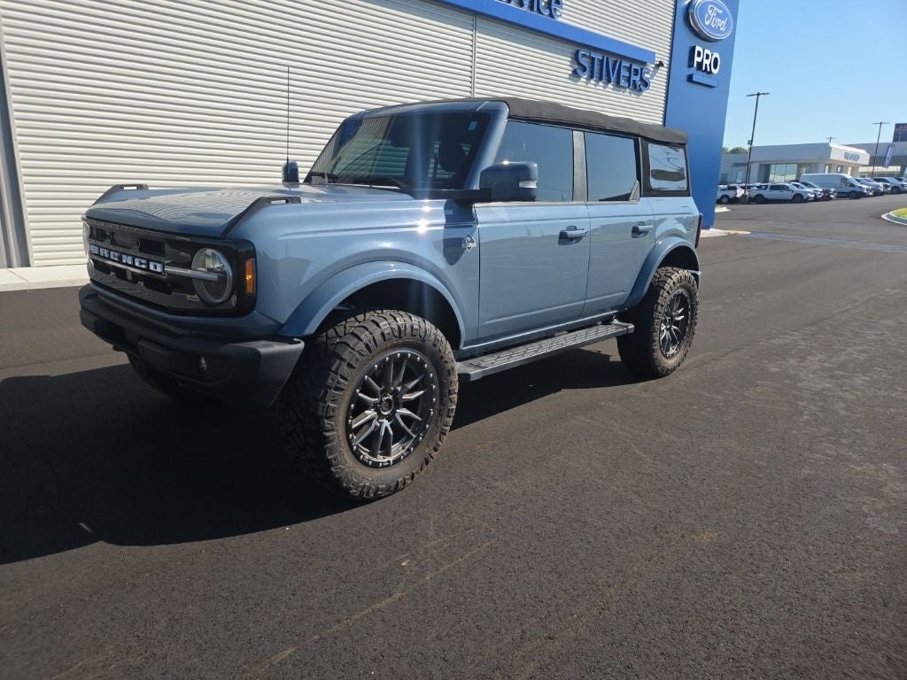 2023 Ford Bronco Outer Banks