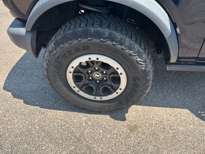 2021 Ford Bronco Base