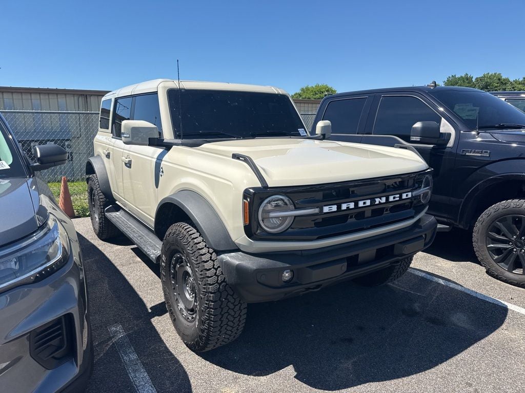 2025 Ford Bronco Outer Banks 4x4's photo