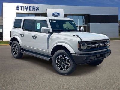 2026 Ford Bronco Outer Banks
