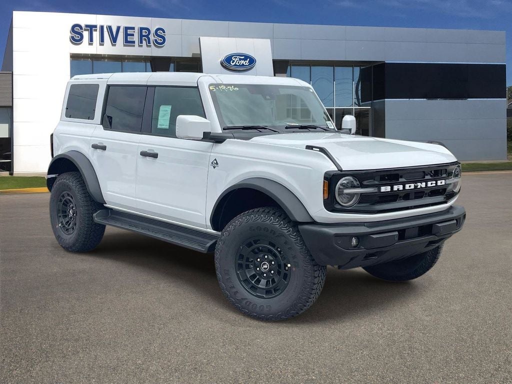2026 Ford Bronco Outer Banks