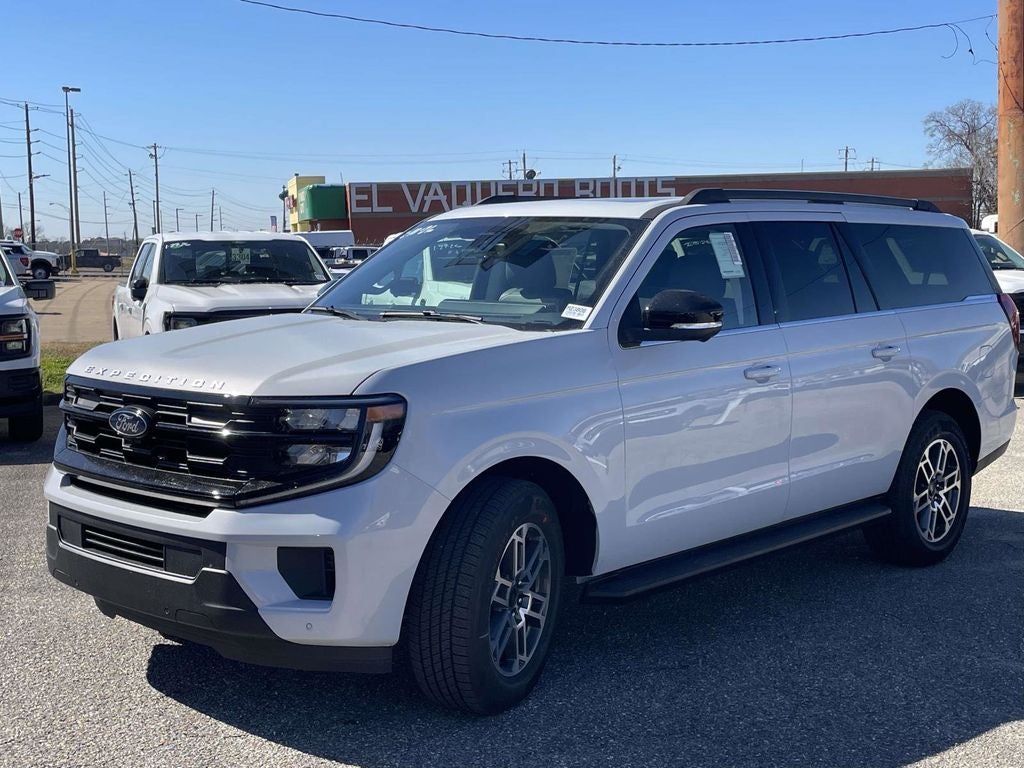 2026 Ford Expedition Max Active