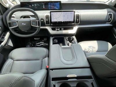 2027 Ford Expedition Active