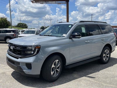 2027 Ford Expedition Active