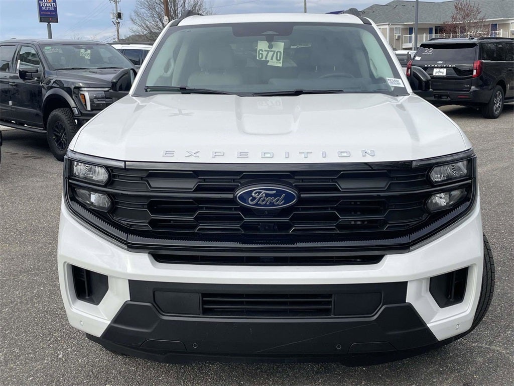 2026 Ford Expedition Active