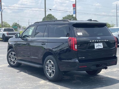 2025 Ford Expedition Active