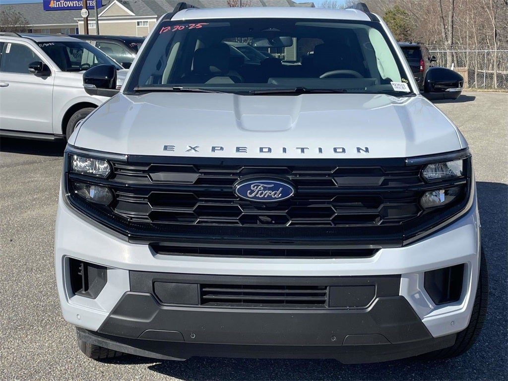 2026 Ford Expedition Active