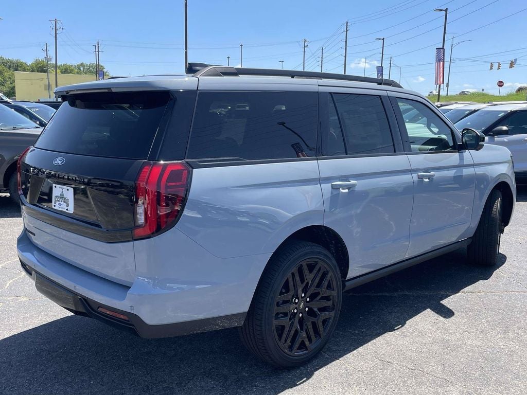 2027 Ford Expedition Platinum