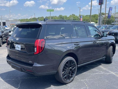 2027 Ford Expedition Platinum