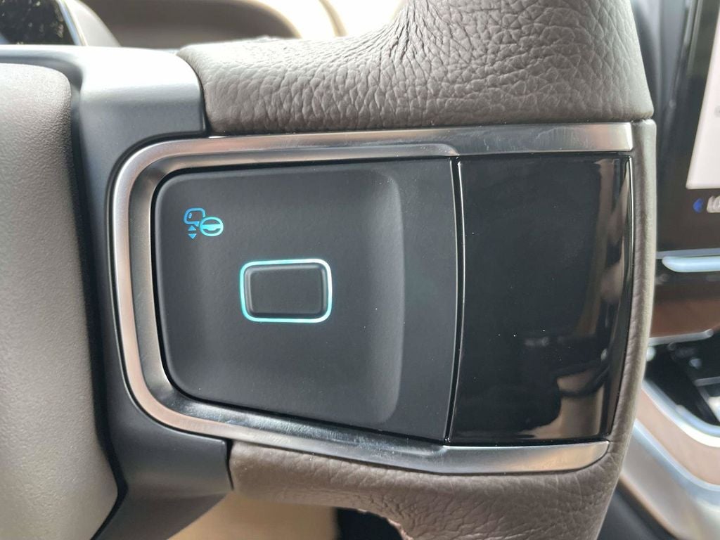 2027 Ford Expedition King Ranch