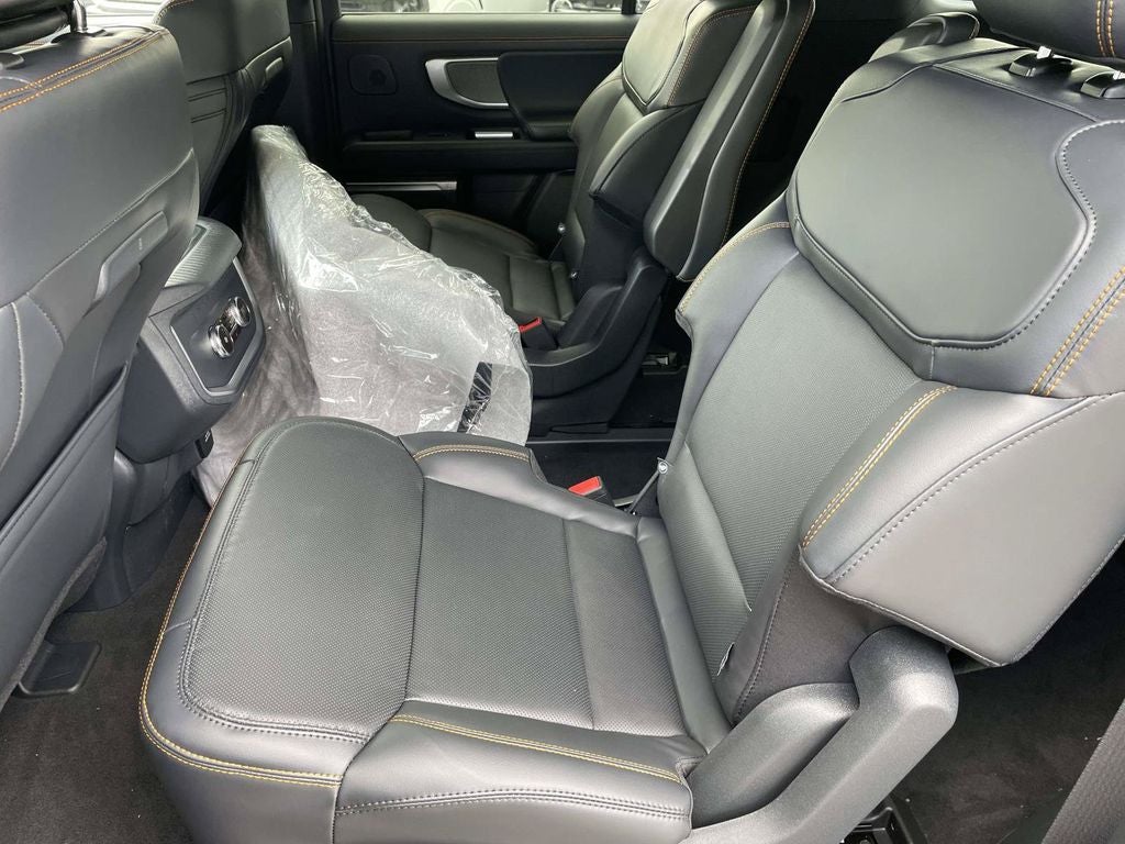 2027 Ford Expedition Tremor