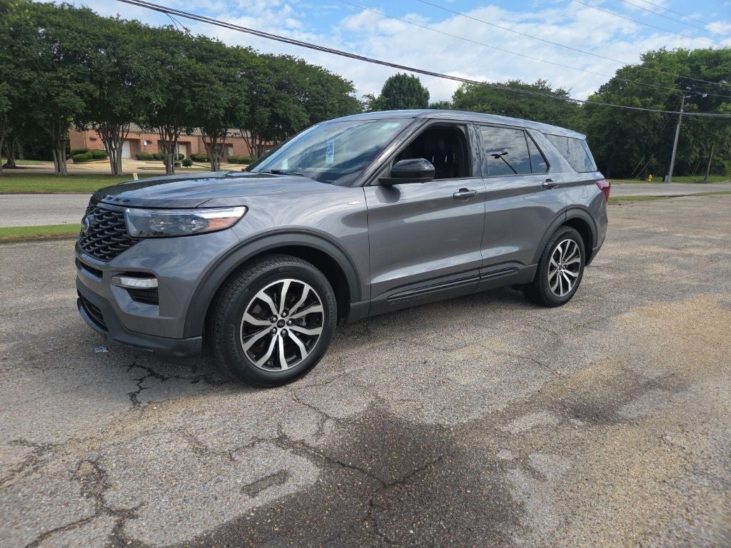 2022 Ford Explorer ST-Line