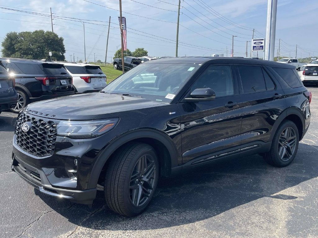 2027 Ford Explorer ST-Line