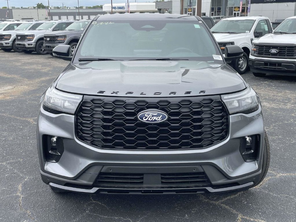 2027 Ford Explorer ST-Line