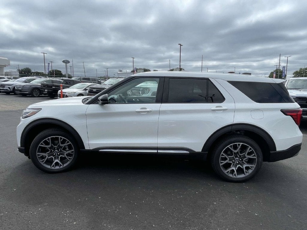 2027 Ford Explorer Platinum