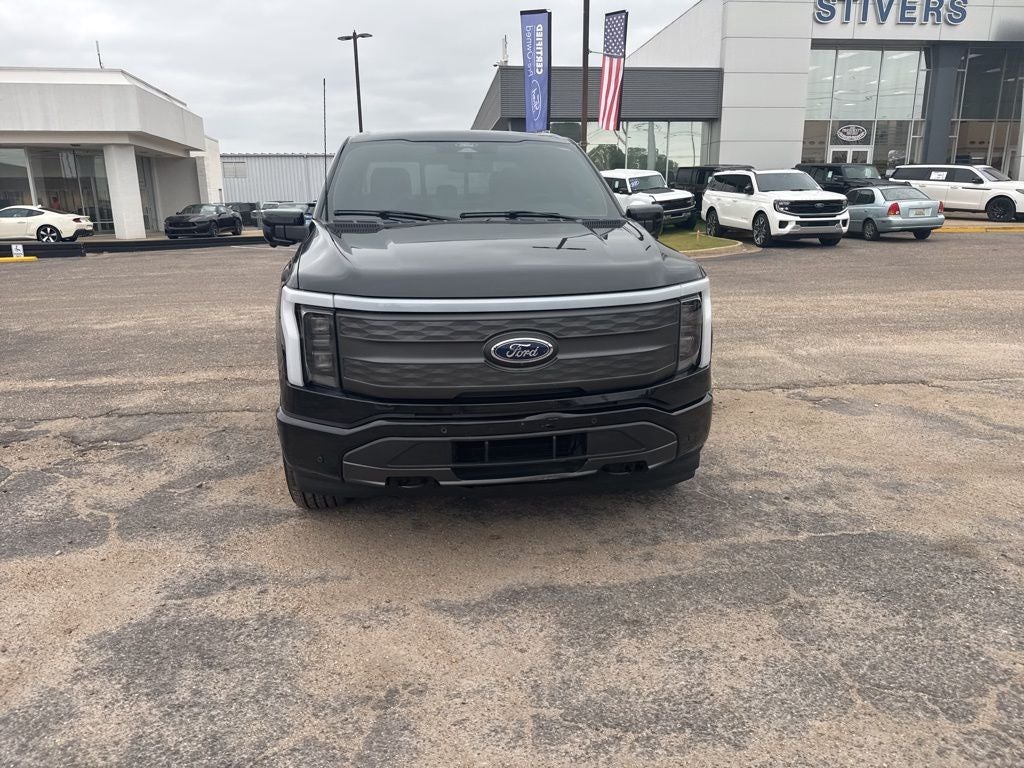 2022 Ford F-150 Lightning Lariat