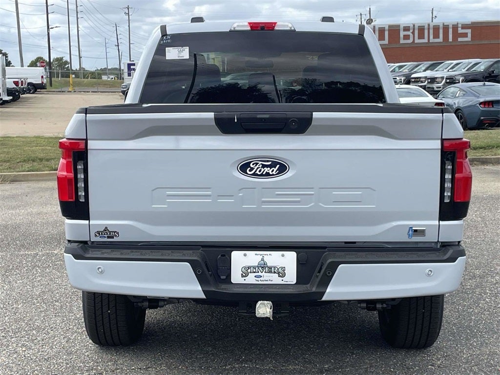 2025 Ford F-150 Lightning Flash