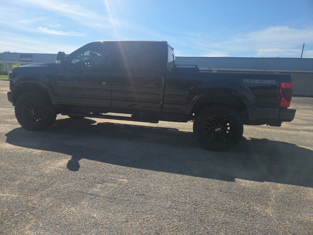 2022 Ford F-250SD Lariat
