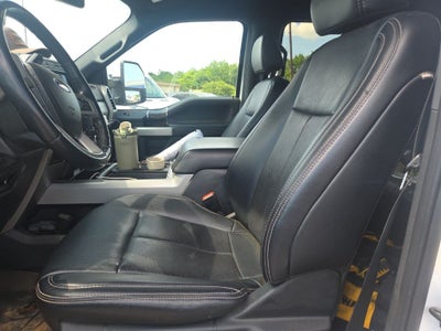 2022 Ford F-250SD Lariat
